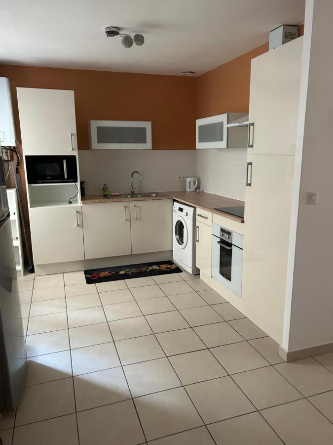 Charmant Appartement 2 Ch Nyons-Centre Ville Ngoại thất bức ảnh